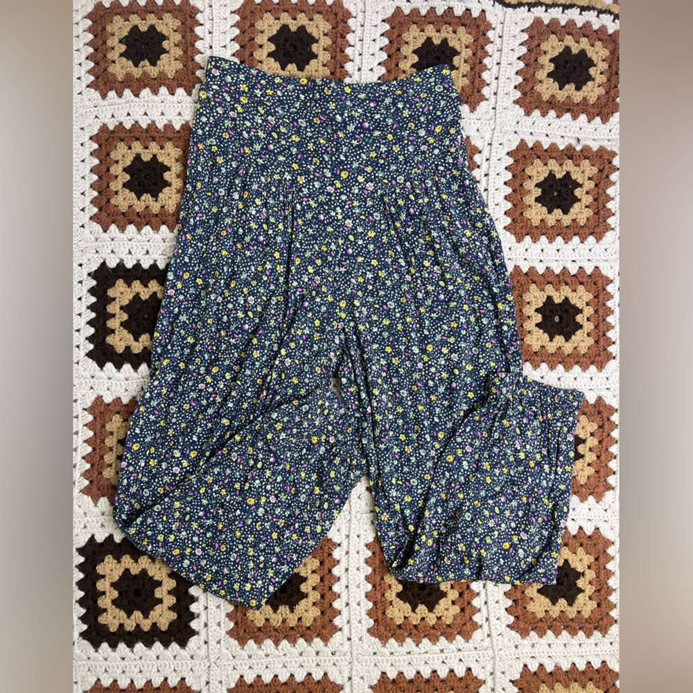 SELF CONTRAST Floral High Waist Pleated Floral Baggy Pant Small